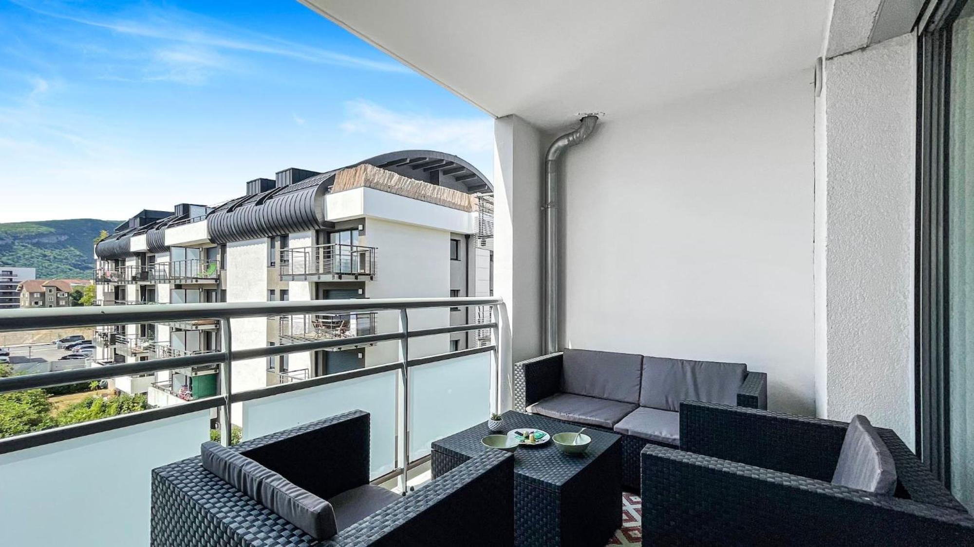 Homey Chloe - New - Parking Gratuit - Balcon Prive - Proche Geneve Annemasse Zewnętrze zdjęcie