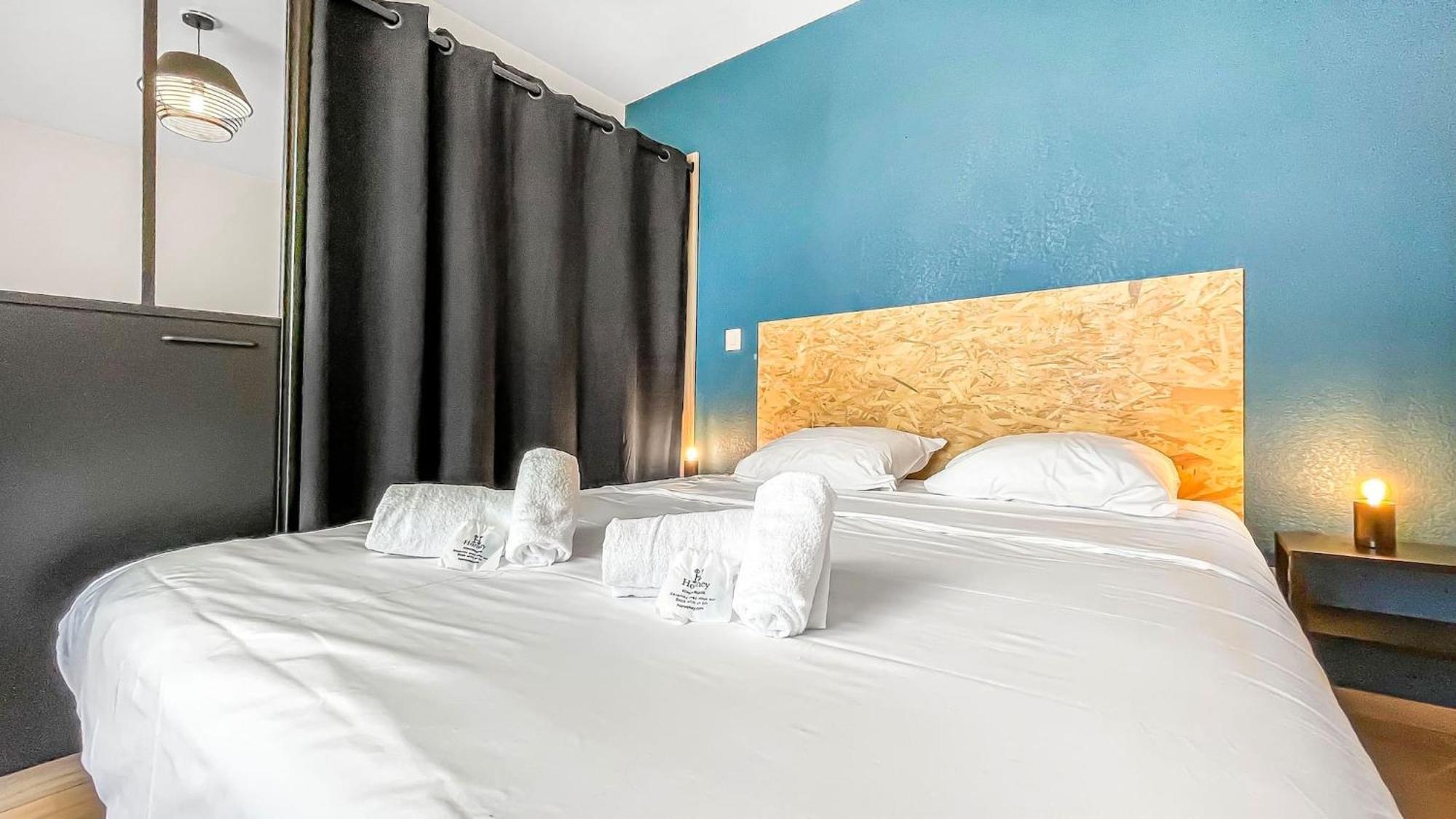 Homey Chloe - New - Parking Gratuit - Balcon Prive - Proche Geneve Annemasse Zewnętrze zdjęcie