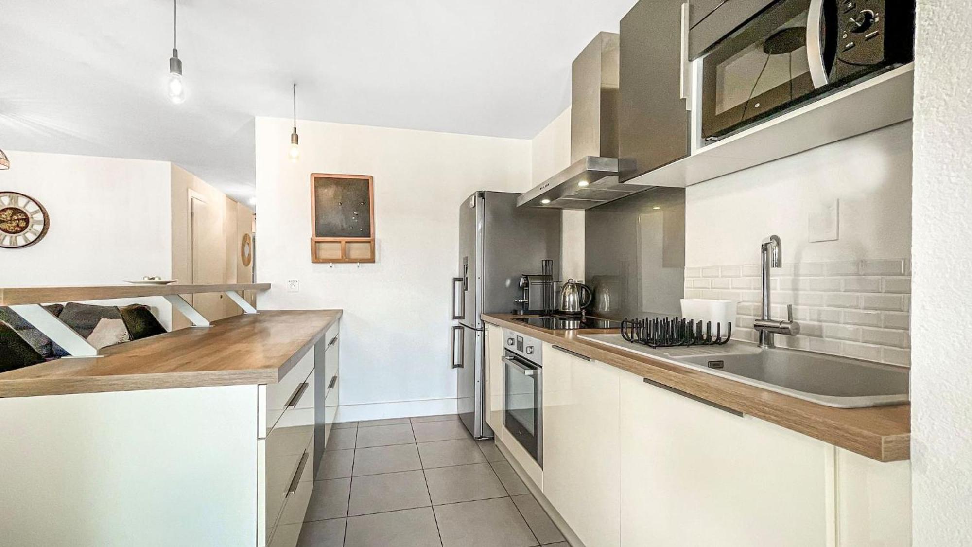 Homey Chloe - New - Parking Gratuit - Balcon Prive - Proche Geneve Annemasse Zewnętrze zdjęcie
