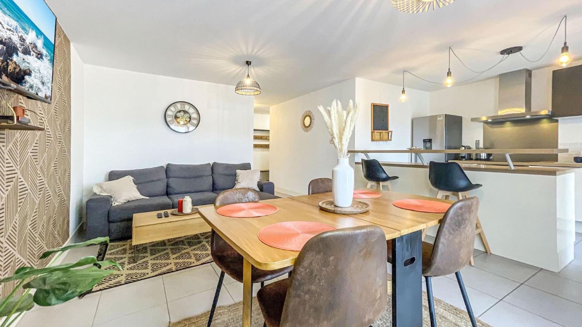 Homey Chloe - New - Parking Gratuit - Balcon Prive - Proche Geneve Annemasse Zewnętrze zdjęcie